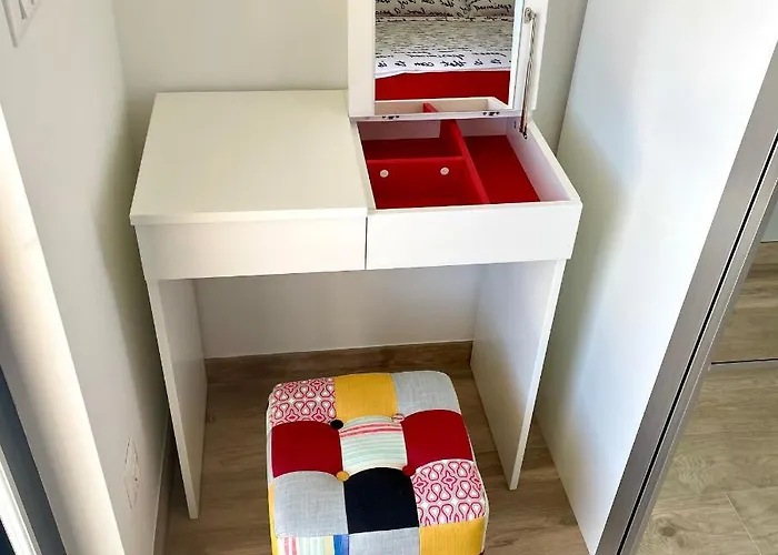 Naomi ヴォディツェ